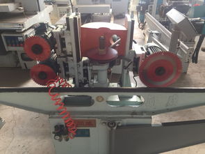 木工機(jī)械臥式帶鋸報價與廠家選購指南